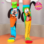 Pluto ve Goofy Çorap
